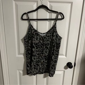 Gray and black cheetah print tank top